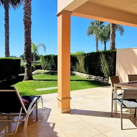 Hébergement de vacances Deluxe 3 Bedroom Townhouse - Quinta Da Atalaia