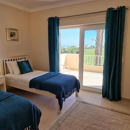 Deluxe 3 Bedroom Townhouse - Quinta Da Atalaia 펜션 라고스