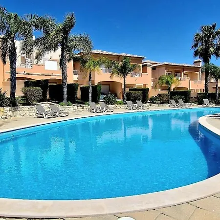 Deluxe 3 Bedroom Townhouse - Quinta Da Atalaia 拉哥斯
